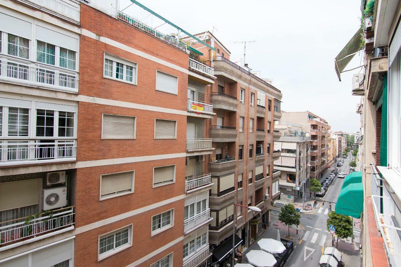 Apartamentos Cisne Гранада Екстериор снимка